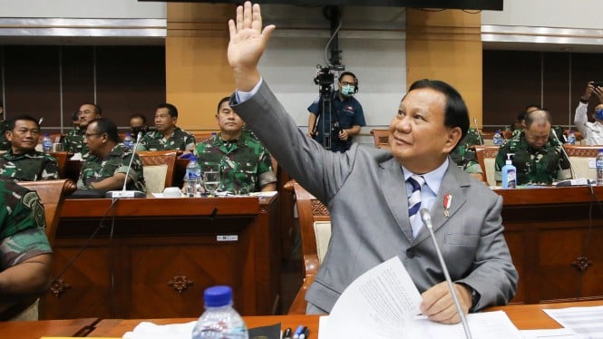 Menhan Prabowo Subianto, Rapat Kerja dengan Komisi 1 DPR