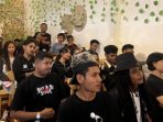 Srikandi Ganjar NTT Gelar Stand Up Comedy Bareng Anak Muda Kupang