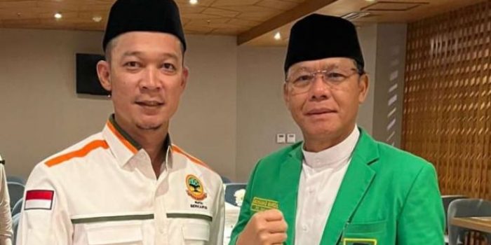 Sekretaris Jenderal Partai Berkarya Fauzan Rachmansyah (kiri) saat menghadiri undangan acara Harlah Partai Persatuan Pembangunan (PPP) di Tangerang, Banten, Jumat, 17 Februari 2023.