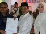 Ade Ruhandi dan Inggrid Kansil mendeklarasikan diri sebagai pasangan calon bupati dan wakil bupati Bogor pada Rabu, 10 Januari 2018.