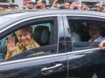Gubernur Jateng Ganjar Pranowo satu mobil dengan Presiden Jokowi saat di Boyolali.