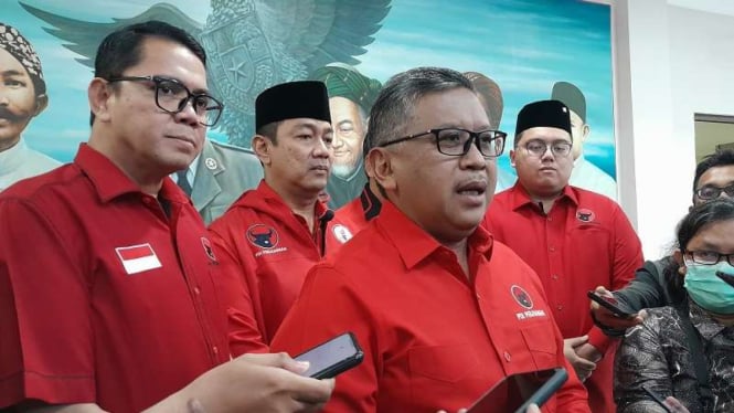 Sekjen PDIP Hasto Kristiyanto ziarah ke makam Bung Karno